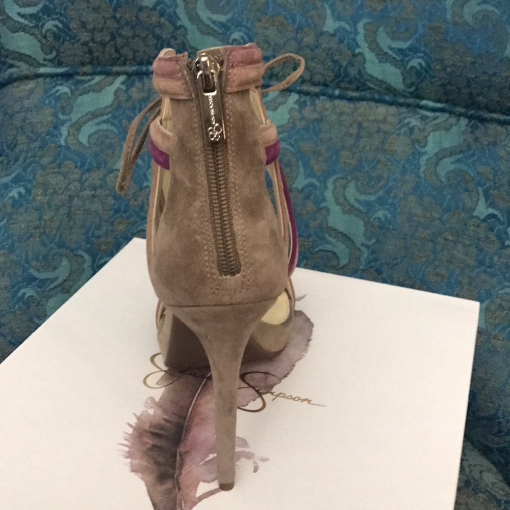 Jessica Simpson suede heels - Picture 3 of 4